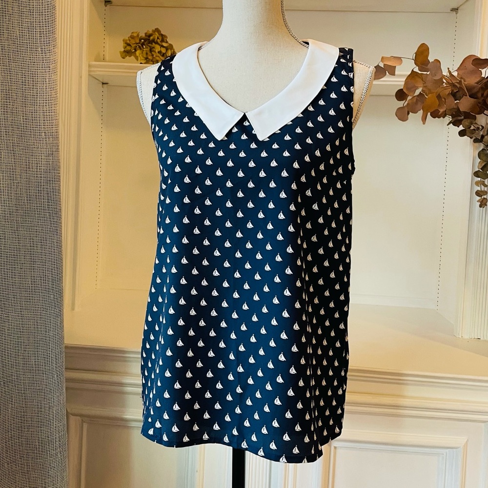 Forever21 Sleeveless Top with Boat Pattern size S